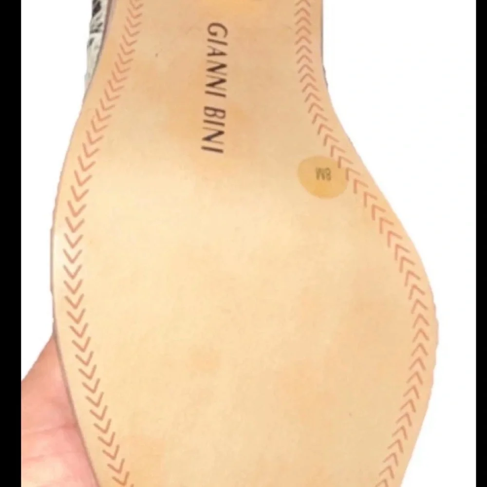 Gianni Bini Snake-Print Knee Boots in Black and Cream - Picture 4 of 4